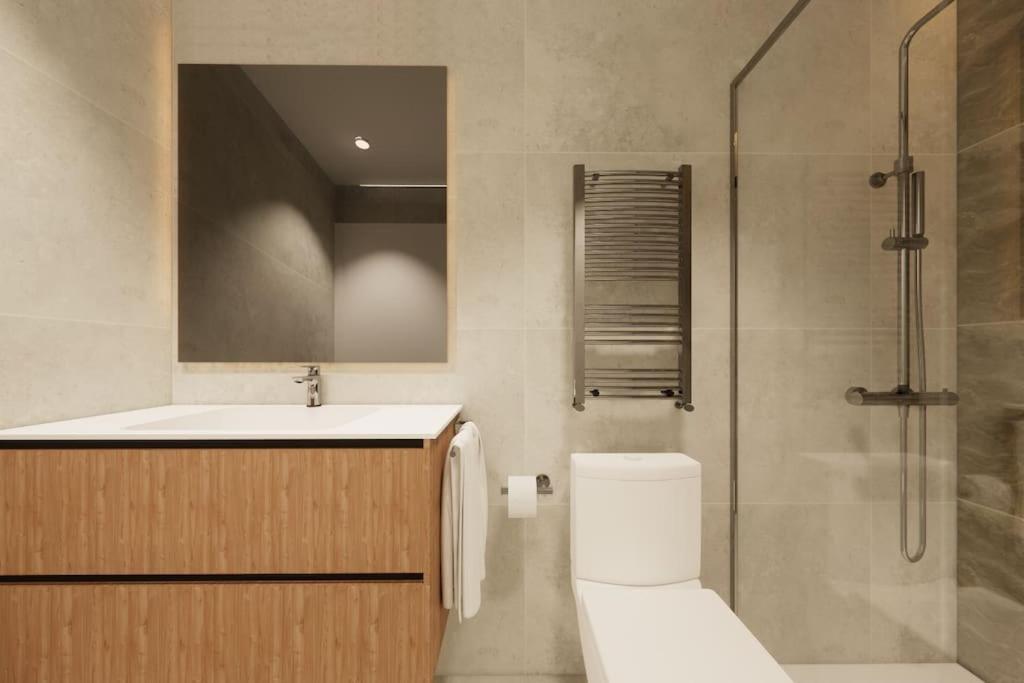 Appartement Plaza Espana X Calle Isabel La Catolica 1br 1bh Madrid